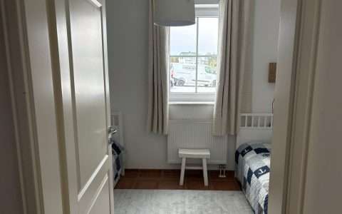 c826fa69-f346-4664-bbd9-7c00c4d6ac8e